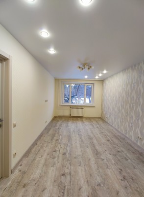 Продам двухкомнатную (2-комн.) квартиру, Типографская ул, 24, Москва г