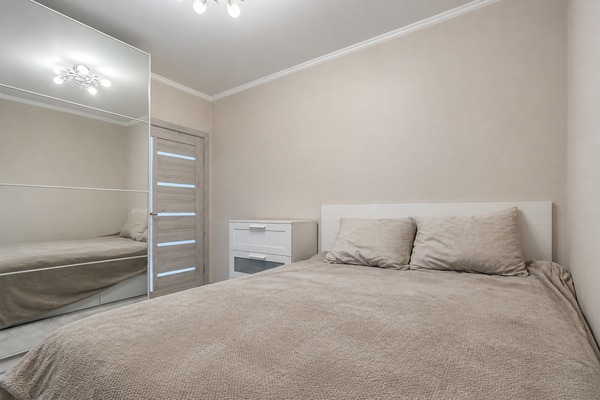 Продам трехкомнатную (3-комн.) квартиру, Гастелло ул, 37, Москва г