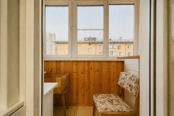 Продам трехкомнатную (3-комн.) квартиру, Гастелло ул, 37, Москва г
