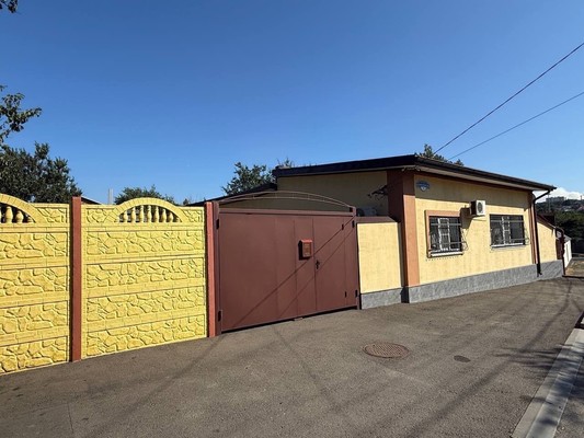 Продам дом, Варфоломеева ул, 18, Ростов-на-Дону г, 0 км от города