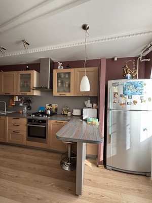 Продам трехкомнатную (3-комн.) квартиру, 30 лет Победы ул, 111, Волгодонск г