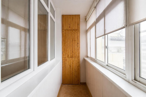 Продам трехкомнатную (3-комн.) квартиру, Ворошиловский пр-кт, 36-38, Ростов-на-Дону г