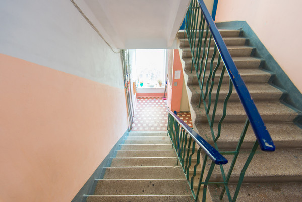 Продам трехкомнатную (3-комн.) квартиру, Ворошиловский пр-кт, 36-38, Ростов-на-Дону г