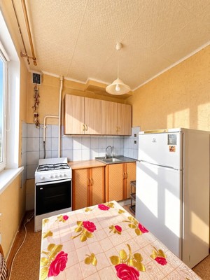 Продам однокомнатную (1-комн.) квартиру, Большевистская ул, 21, Яхрома г