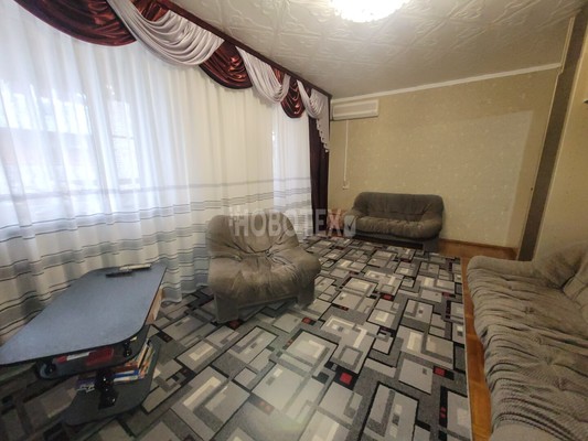 Продам многокомнатную квартиру, Промысловый пер, 3, Каневская ст-ца