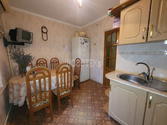 Продам многокомнатную квартиру, Промысловый пер, 3, Каневская ст-ца