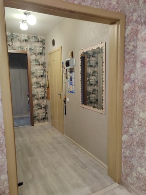 Продам двухкомнатную (2-комн.) квартиру, Калинина ул, 109, Нижний Тагил г