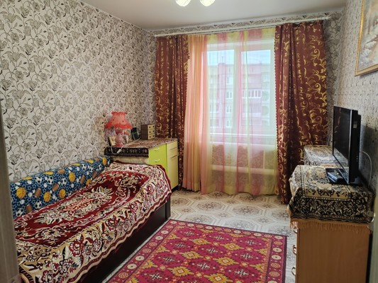 Продам двухкомнатную (2-комн.) квартиру, Калинина ул, 109, Нижний Тагил г