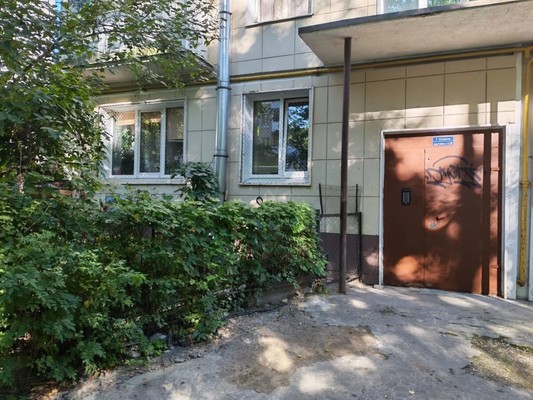 Продам двухкомнатную (2-комн.) квартиру, Заречная ул, 15, Сертолово г