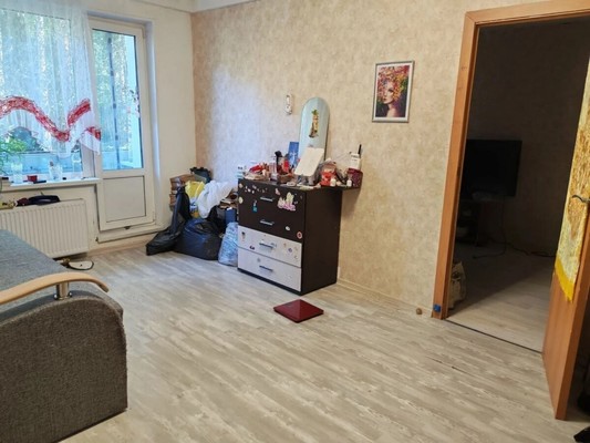 Продам двухкомнатную (2-комн.) квартиру, Заречная ул, 15, Сертолово г
