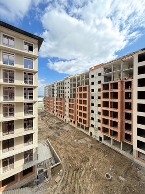 Продам двухкомнатную (2-комн.) квартиру, Ашурова ул, 1, Нальчик г