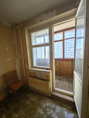 Продам двухкомнатную (2-комн.) квартиру, 18, Коммунарка п