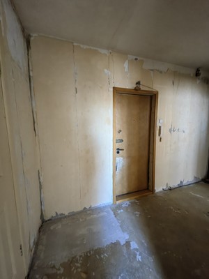 Продам двухкомнатную (2-комн.) квартиру, 18, Коммунарка п