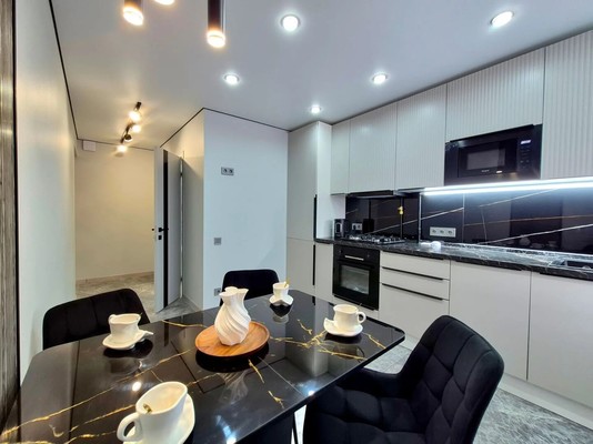 Продам двухкомнатную (2-комн.) квартиру, Нахимовский пр-кт, 27к2, Москва г