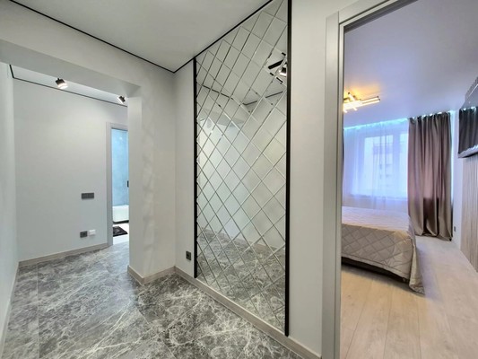 Продам двухкомнатную (2-комн.) квартиру, Нахимовский пр-кт, 27к2, Москва г