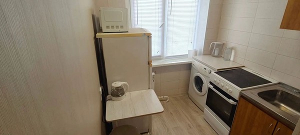 Продам однокомнатную (1-комн.) квартиру, Куникова ул, 58, Новороссийск г