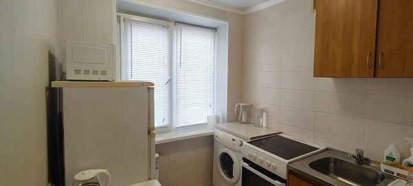 Продам однокомнатную (1-комн.) квартиру, Куникова ул, 58, Новороссийск г