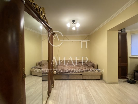 Продам однокомнатную (1-комн.) квартиру, Тоннельная (Центральный р-н) ул, 16, Сочи г
