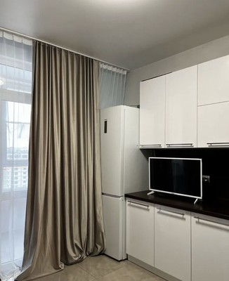 Продам однокомнатную (1-комн.) квартиру, Крымской весны ул, 4к1а, Мирное с
