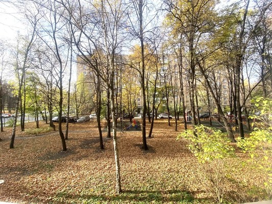Продам трехкомнатную (3-комн.) квартиру, Фестивальная ул, 5, Москва г