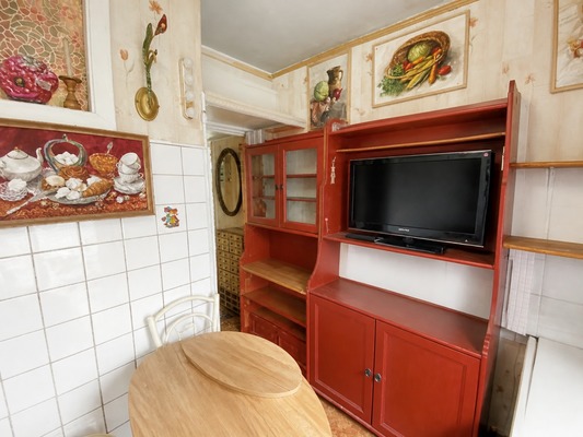 Продам трехкомнатную (3-комн.) квартиру, Фестивальная ул, 5, Москва г