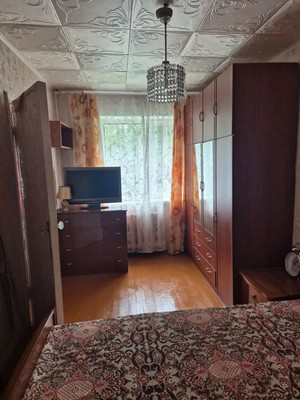 Продам трехкомнатную (3-комн.) квартиру, Октябрьский пр-кт, 44, Сыктывкар г