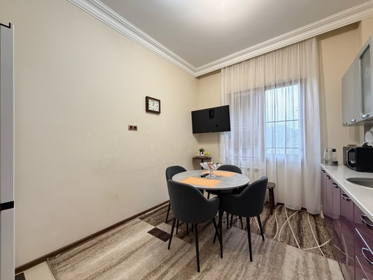 Продам двухкомнатную (2-комн.) квартиру, Чернышевского ул, 95, Нальчик г