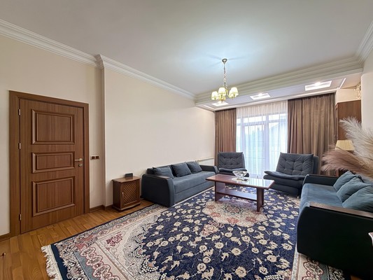 Продам двухкомнатную (2-комн.) квартиру, Чернышевского ул, 95, Нальчик г