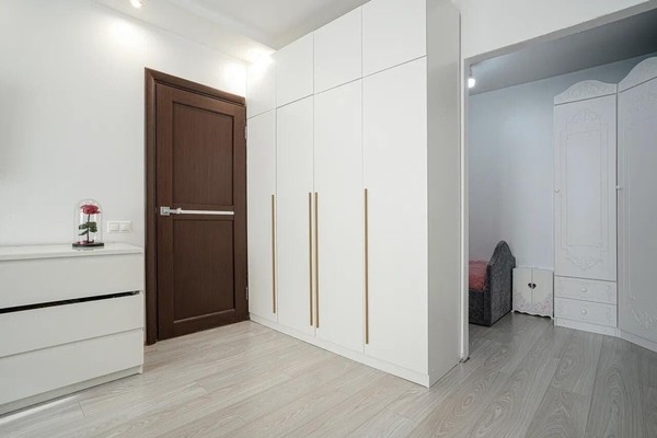Продам многокомнатную квартиру, Заповедная ул, 18к4, Москва г