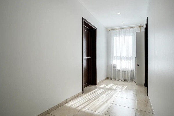 Продам многокомнатную квартиру, Заповедная ул, 18к4, Москва г