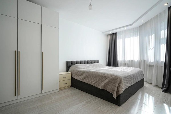 Продам многокомнатную квартиру, Заповедная ул, 18к4, Москва г