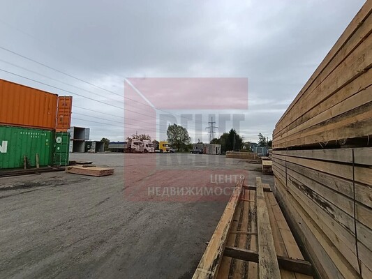 Продам коммерческое помещение 280 м2, Сельская ул, 2, Рощино п