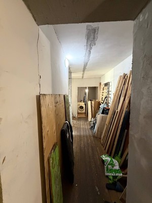 Продам трехкомнатную (3-комн.) квартиру, Неманский проезд, 13к1, Москва г