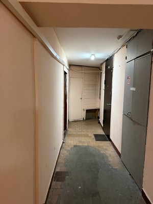 Продам трехкомнатную (3-комн.) квартиру, Неманский проезд, 13к1, Москва г