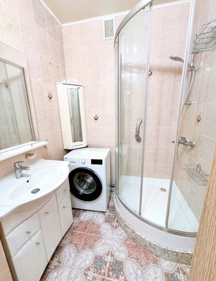 Продам трехкомнатную (3-комн.) квартиру, Мичурина ул, 11, Высокая Гора с