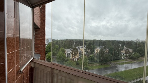 Продам трехкомнатную (3-комн.) квартиру, Дубковское ш, 11А, Сестрорецк г