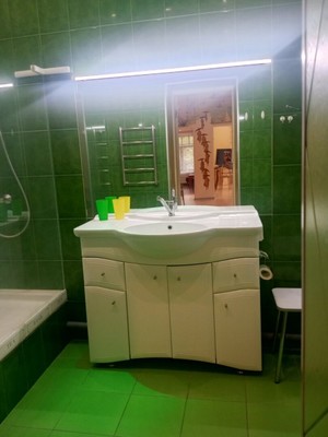 Продам двухкомнатную (2-комн.) квартиру, Красных Командиров пр-кт, 19, Зеленогорск г