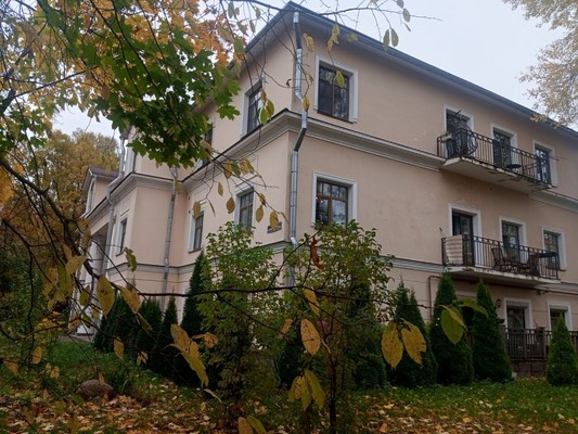 Продам двухкомнатную (2-комн.) квартиру, Красных Командиров пр-кт, 19, Зеленогорск г