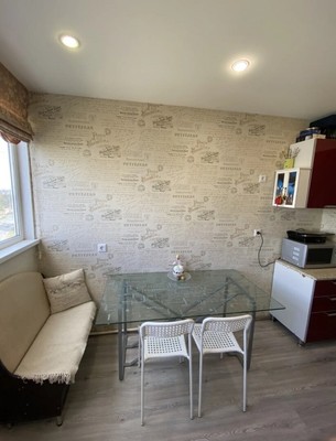 Продам трехкомнатную (3-комн.) квартиру, Дубковское ш, 17, Сестрорецк г