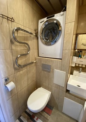 Продам трехкомнатную (3-комн.) квартиру, Дубковское ш, 17, Сестрорецк г