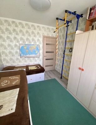 Продам трехкомнатную (3-комн.) квартиру, Дубковское ш, 17, Сестрорецк г