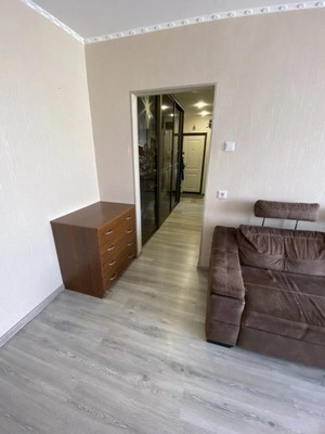 Продам трехкомнатную (3-комн.) квартиру, Дубковское ш, 17, Сестрорецк г
