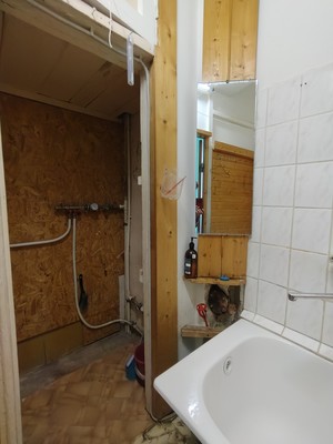 Продам двухкомнатную (2-комн.) квартиру, Октябрьская наб, 106к2, Санкт-Петербург г