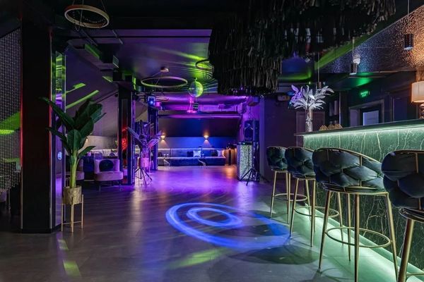 Продам коммерческое помещение 513 м2, Волховский пер, 16/20 1, Москва г