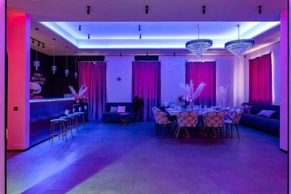 Продам коммерческое помещение 513 м2, Волховский пер, 16/20 1, Москва г