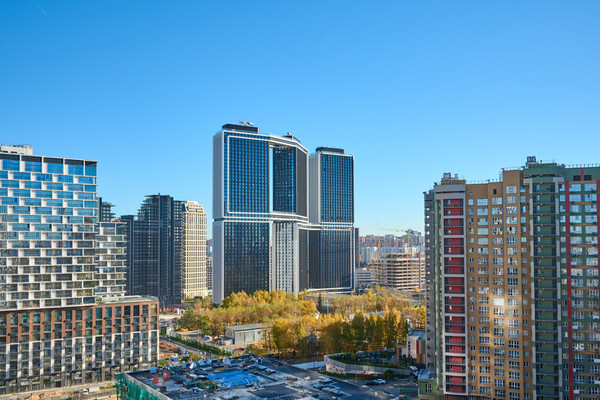 Продам трехкомнатную (3-комн.) квартиру, Лобачевского ул, 120, Москва г
