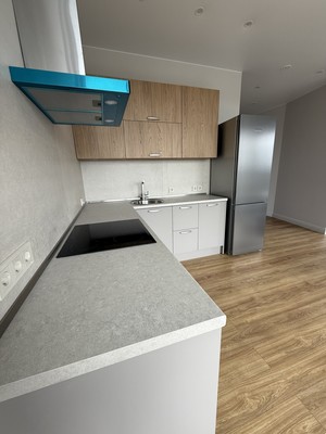 Продам двухкомнатную (2-комн.) квартиру, 4-я Мякининская ул, 27, Москва г