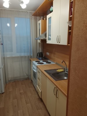 Продам двухкомнатную (2-комн.) квартиру, Микрорайон тер, 18, Криводановка с