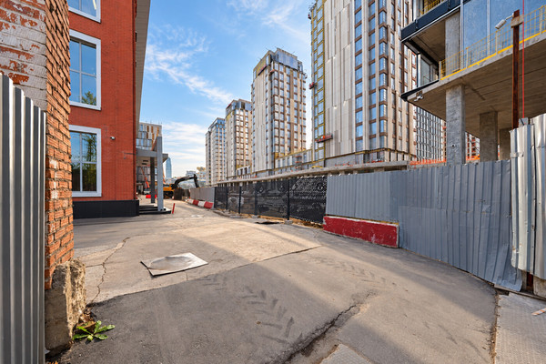 Продам двухкомнатную (2-комн.) квартиру (долевое), Лужнецкая наб, 2к4, Москва г