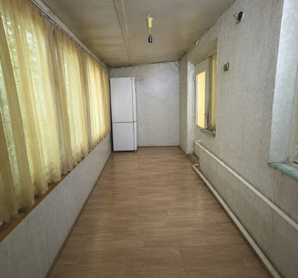 Продам однокомнатную (1-комн.) квартиру, Гагарина ул, 24, Симферополь г